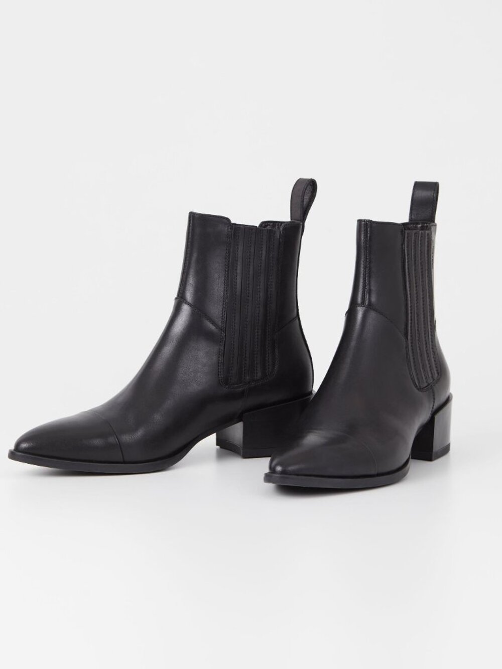 Vagabond Marja Black Leather Chelsea Ankle Boots Size 38 Pointed Toe Block Heel